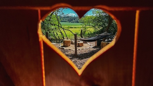 Maringotka u potoka Pulpit - glamping Hudice