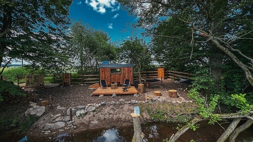 Maringotka u potoka Pulpit - glamping Hudice