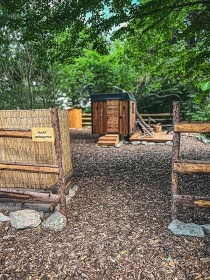 Maringotka u potoka Pulpit - glamping Hudice