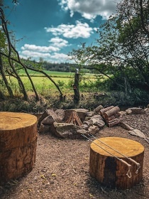 Maringotka u potoka Pulpit - glamping Hudice