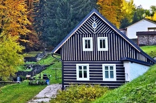 Nov� objekt: Roubenka u potoka - Krkono�e - �ern� hora 5C-346