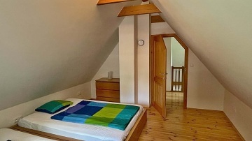 Chata a koupac� jez�rko - Lu�nice - T�ebo�sko