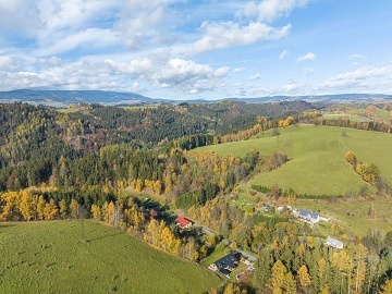 Chalupa s wellness a koupacím jezírkem - Jindřichov