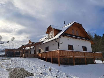Chalupa s wellness a koupacím jezírkem - Jindřichov