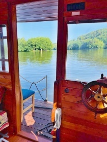 Glamping plavba na Vltav - Hausbot Orlk