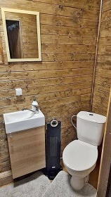 Polosamota Hrub Skla - hrad Trosky - esk rj
