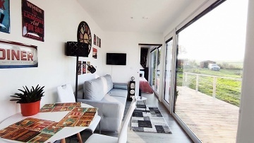 Glamping se saunou a bazénem - Velký Týnec