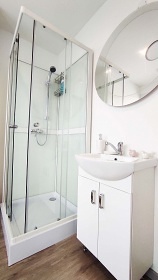 Glamping s wellness a baz�nem - Velk� T�nec