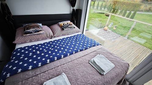 Glamping s wellness a baz�nem - Velk� T�nec