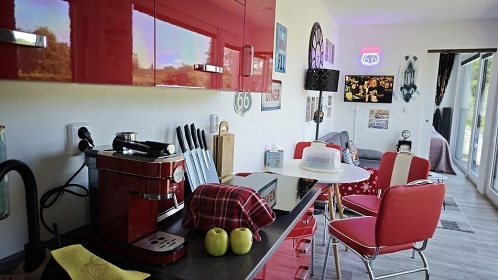 Glamping s wellness a baz�nem - Velk� T�nec