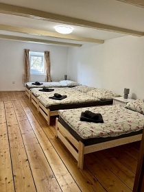 Chalupa baz�n a sauna - CHKO �esk� st�edoho��