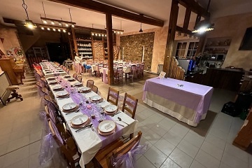 Jiho�esk� chalupa s baz�nem - Hrad Land�tejn