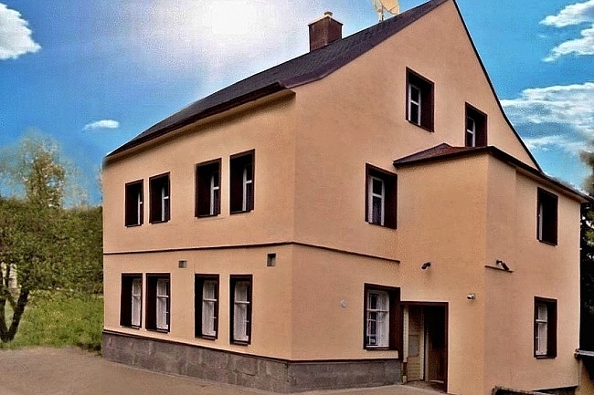 Chalupa Kru�n� hory - Ry�ovna - Ple�ivec