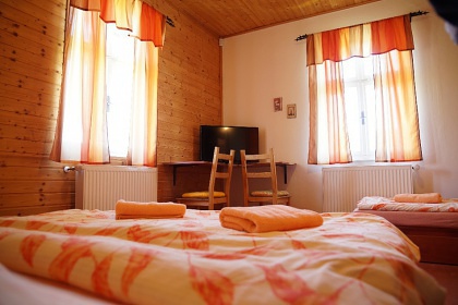 Chalupa Kru�n� hory - Ry�ovna - Ple�ivec