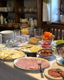 Chalupa na Blatin�ch - CHKO ���rsk� vrchy