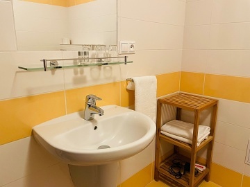 Chalupa na Blatin�ch - CHKO ���rsk� vrchy