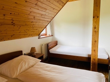 Chalupa na Blatin�ch - CHKO ���rsk� vrchy