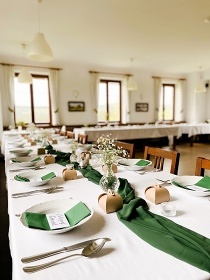 Chalupa na Blatin�ch - CHKO ���rsk� vrchy