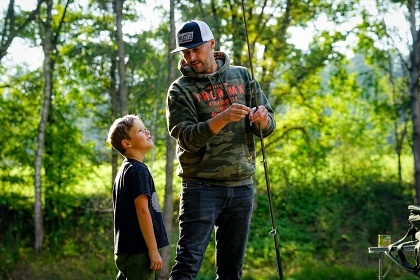 Chata a rybaen - Glamping u rybnka Tebosko