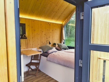 Glamping Lu�ick� hory - Tiny house Pansk� sk�la