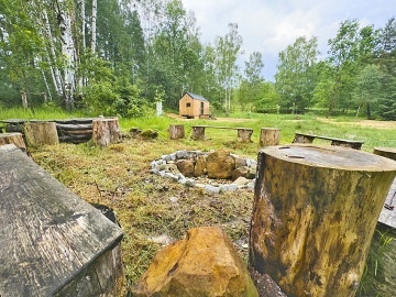 Glamping Lu�ick� hory - Tiny house Pansk� sk�la