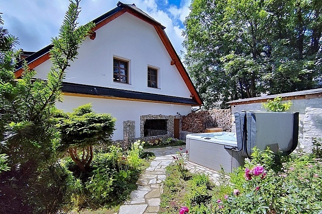 Venkovská chalupa - Žďárské vrchy - Velké Dářko