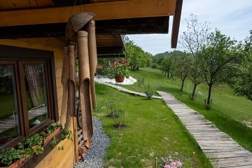 Samota Pod trnků - glamping chata Vlčková