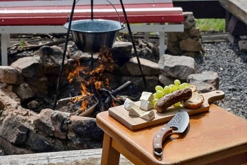 Chata a koupac� sud - glamping samota - Zl�nsko