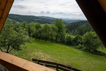 Chata a koupac� sud - glamping samota - Zl�nsko