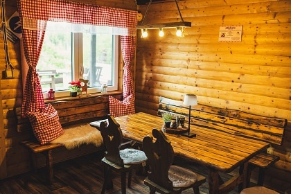 Chata a koupac� sud - glamping samota - Zl�nsko