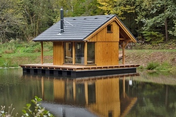 Glamping �esk� r�j - chata na rybn��ku - hrad Pecka