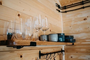 Plovoucí Chata Ferdinand - Glamping - Chobot