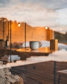 Plovoucí Chata Ferdinand - Glamping - Chobot
