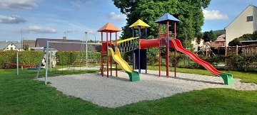 Chata s bazénem - CHKO Brdy - park Radeč