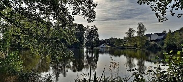 Chata s bazénem - CHKO Brdy - park Radeč