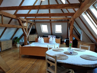 Chalupa s apartmány - Lužické hory - Doubice