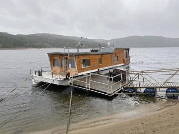 Hausbot Trhovky - vodn� n�dr� Orl�k - Vltava