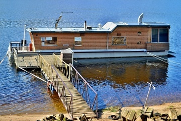 Hausbot Trhovky - vodn� n�dr� Orl�k - Vltava