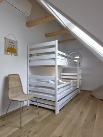 Chalupa bazn a wellness - esk rj - hrad Kost