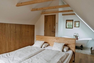 Chalupa bazn a wellness - esk rj - hrad Kost