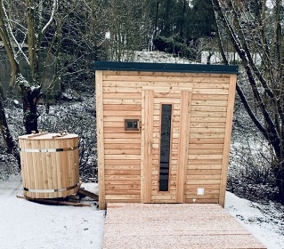 Chalupa bazn a wellness - esk rj - hrad Kost