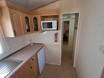 Dv� chaty u Novoml�nsk� vodn� n�dr�e - P�lava