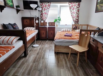 Chalupa s vinným sklepem - Pálava - jižní Morava