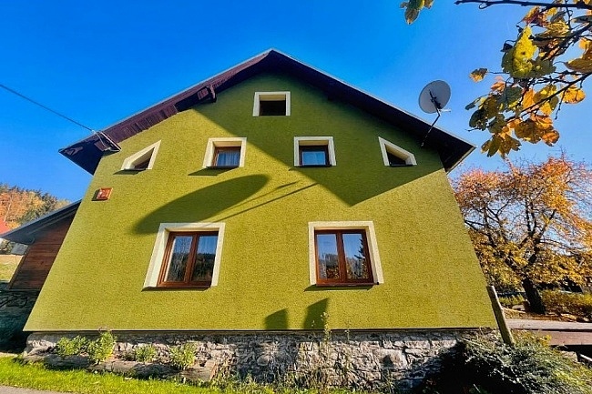 Chalupa bazén a koupací sud - Kralický Sněžník