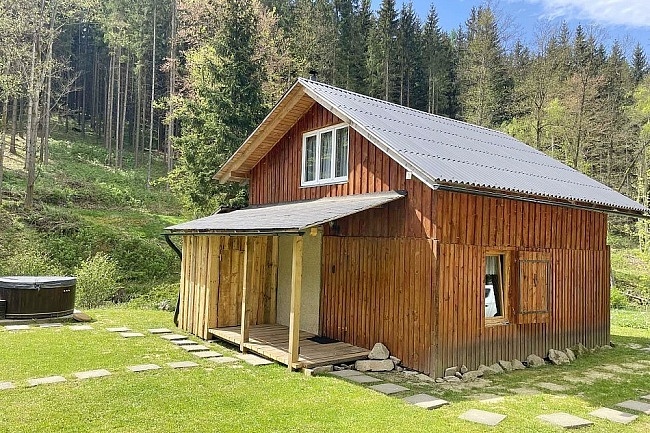 Wellness chata na samotě - hrad Pleče - Jindřichov