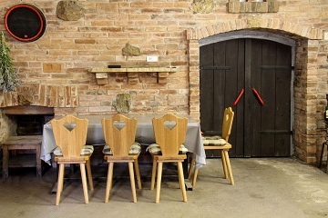 Chalupa s baznem - CHKO Plava - Nov Mlny