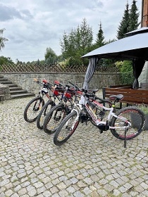 Chalupa s baznem - Rytsk stezka - Beskydy