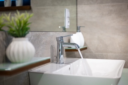 Chata bazn a koupac sud - ern Budy - Konopit