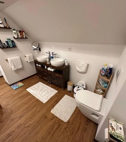 Statek Březina - apartmány - Jindřichův Hradec