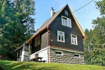 Chata a koupac sud na pat Lys hory - Beskydy